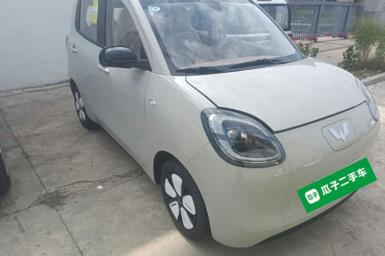 Used Wuling Hongguang MINIEV 2025 Four-Door Version Advanced Edition Front Right 45 Deg