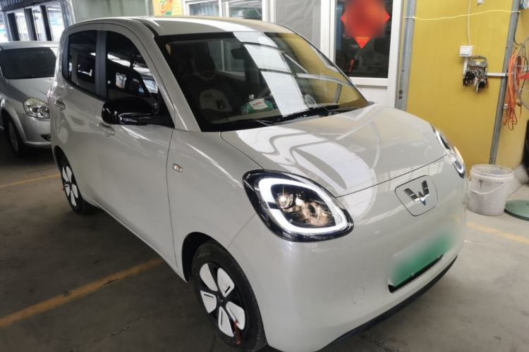 Used Wuling Hongguang MINIEV 2025 Four-Door Version Advanced Edition Front Right 45 Deg