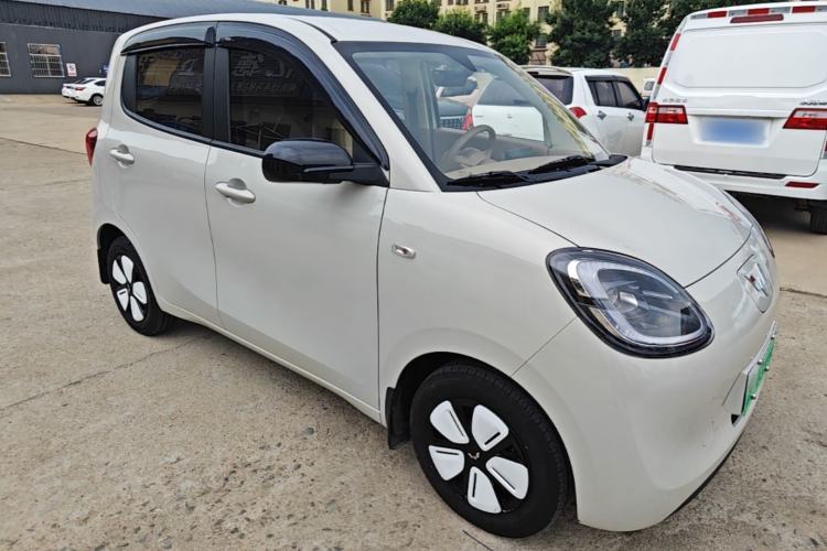 Used Wuling Hongguang MINIEV 2025 Four-Door Version Advanced Edition Front Right 45 Deg
