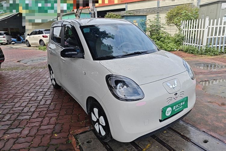 Used Wuling Hongguang MINIEV 2025 Four-Door Version Advanced Edition Front Right 45 Deg