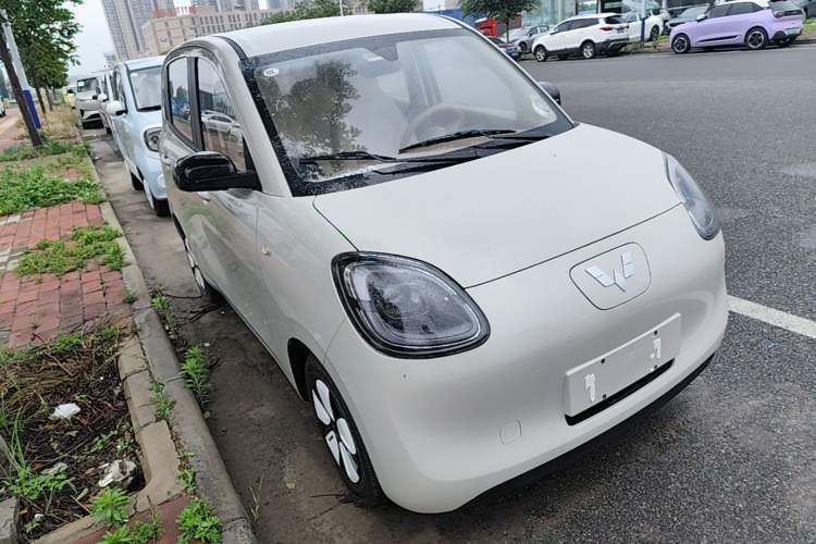 Used Wuling Hongguang MINIEV 2025 Four-Door Version Advanced Edition Front Right 45 Deg