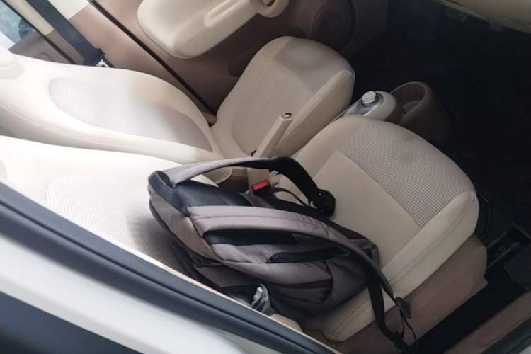 Used Wuling Hongguang MINIEV 2025 Four-Door Version Advanced Edition Front Right 45 Deg