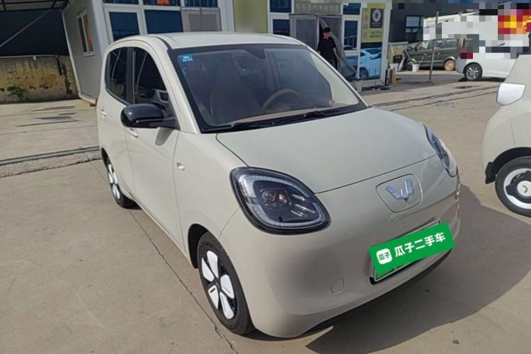 Used Wuling Hongguang MINIEV 2025 Four-Door Version Advanced Edition Front Right 45 Deg