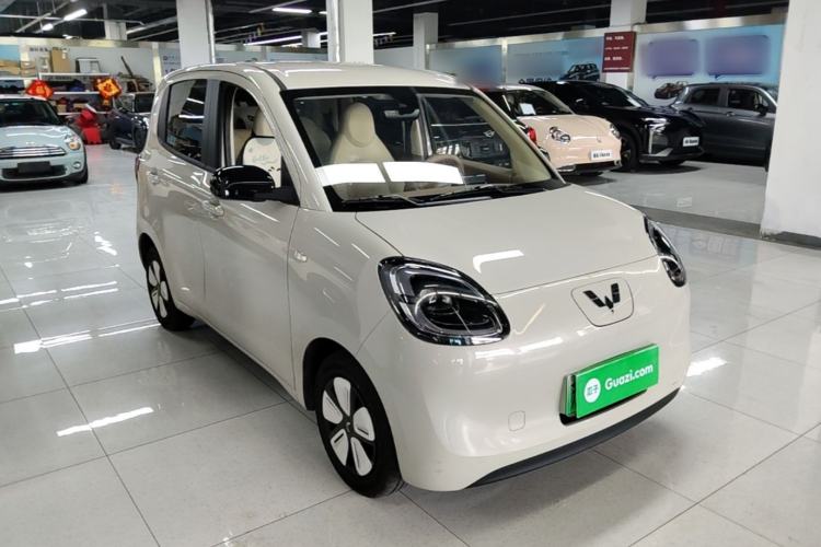 Used Wuling Hongguang MINIEV 2025 Four-Door Version Advanced Edition Front Right 45 Deg