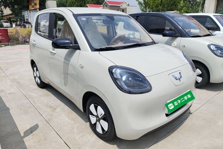 Used Wuling Hongguang MINIEV 2025 Four-Door Version Advanced Edition Front Right 45 Deg