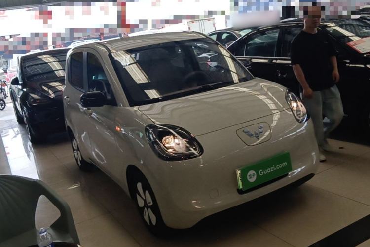 Used Wuling Hongguang MINIEV 2025 Four-Door Version Advanced Edition Front Right 45 Deg