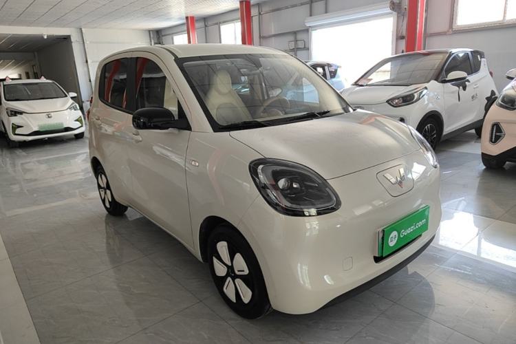 Used Wuling Hongguang MINIEV 2025 Four-Door Version Advanced Edition Front Right 45 Deg
