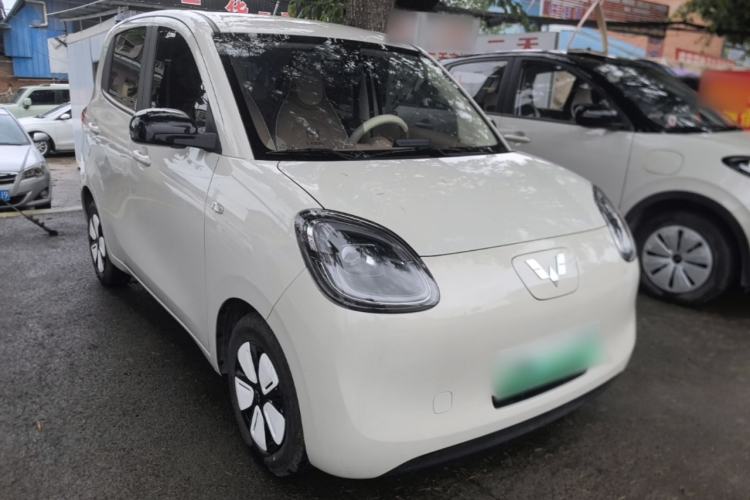Used Wuling Hongguang MINIEV 2025 Four-Door Version Advanced Edition Front Right 45 Deg