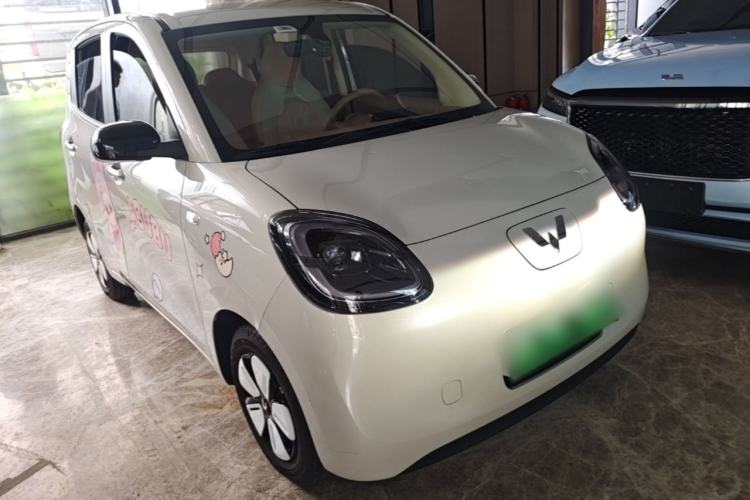 Used Wuling Hongguang MINIEV 2025 Four-Door Version Advanced Edition Front Right 45 Deg