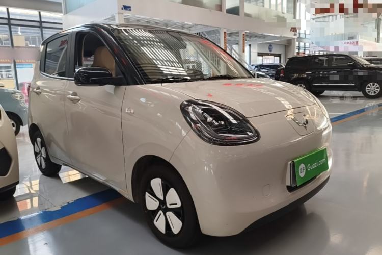 Used Wuling Hongguang MINIEV 2025 Four-Door Version Zhenxiang+ Edition Front Right 45 Deg