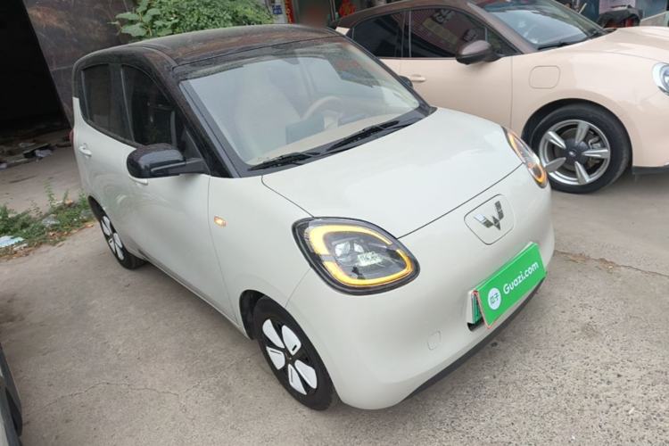 Used Wuling Hongguang MINIEV 2025 Four-Door Version Zhenxiang+ Edition Front Right 45 Deg