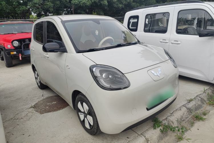 Used Wuling Hongguang MINIEV 2025 Four-Door Version Advanced Edition Front Right 45 Deg
