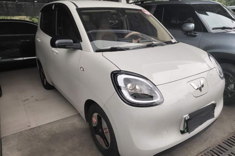 Used Wuling Hongguang MINIEV 2025 Four-Door Version Advanced Edition Front Right 45 Deg