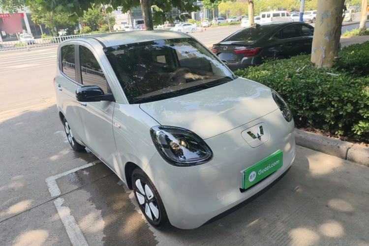 Used Wuling Hongguang MINIEV 2025 Four-Door Version Advanced Edition Front Right 45 Deg