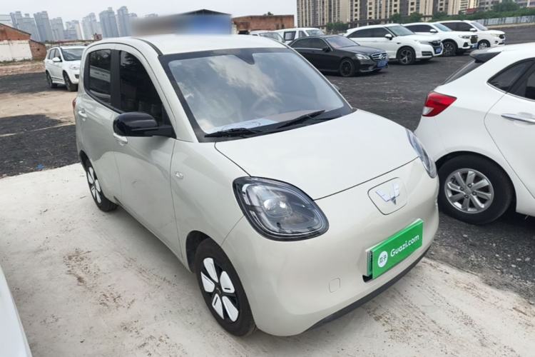 Used Wuling Hongguang MINIEV 2025 Four-Door Version Advanced Edition Front Right 45 Deg