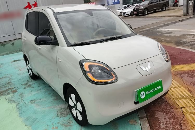 Used Wuling Hongguang MINIEV 2025 Four-Door Version Advanced Edition Front Right 45 Deg