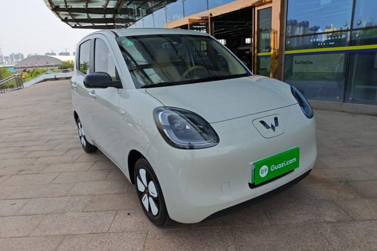 Used Wuling Hongguang MINIEV 2025 Four-Door Version Advanced Edition Front Right 45 Deg