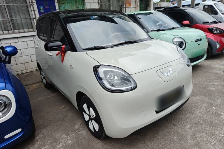Used Wuling Hongguang MINIEV 2025 Four-Door Version Zhenxiang+ Edition Front Right 45 Deg