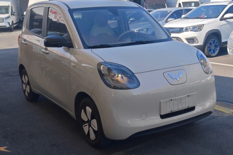 Used Wuling Hongguang MINIEV 2025 Four-Door Version Advanced Edition Front Right 45 Deg