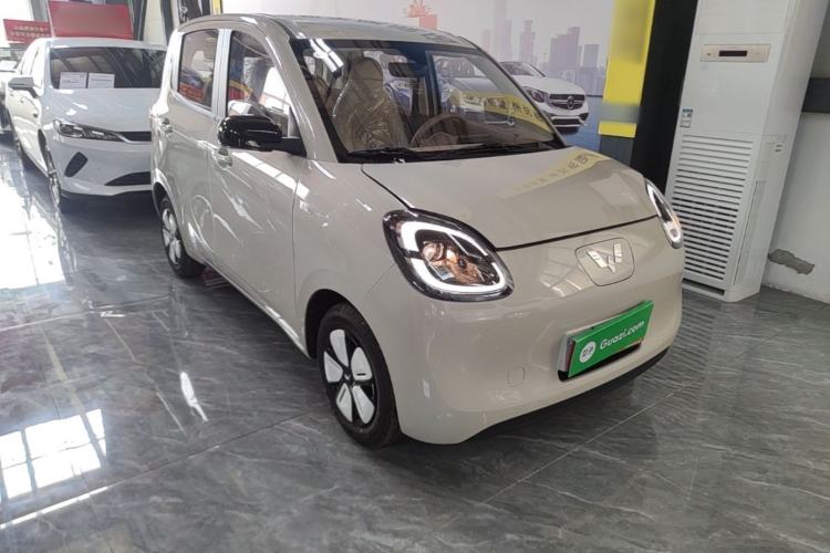 Used Wuling Hongguang MINIEV 2025 Four-Door Version Advanced Edition Front Right 45 Deg