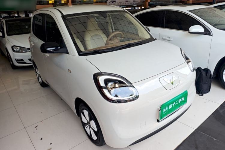 Used Wuling Hongguang MINIEV 2025 Four-Door Version Advanced Edition Front Right 45 Deg