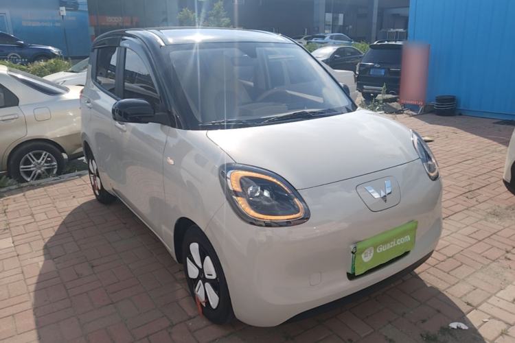 Used Wuling Hongguang MINIEV 2025 Four-Door Version Zhenxiang+ Edition Front Right 45 Deg
