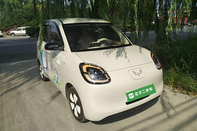 Used Wuling Hongguang MINIEV 2025 Four-Door Version Advanced Edition Front Right 45 Deg