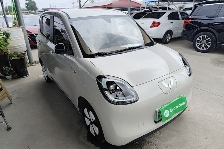 Used Wuling Hongguang MINIEV 2025 Four-Door Version Advanced Edition Front Right 45 Deg