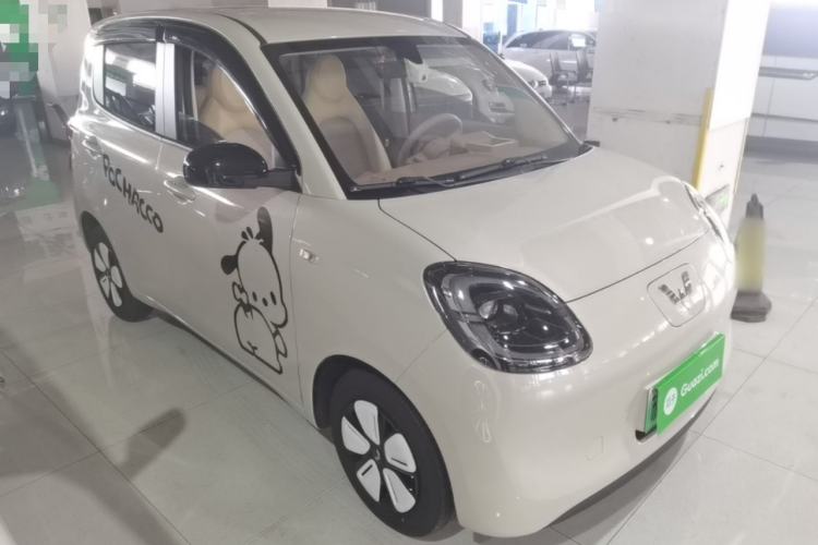 Used Wuling Hongguang MINIEV 2025 Four-Door Version Advanced Edition Front Right 45 Deg