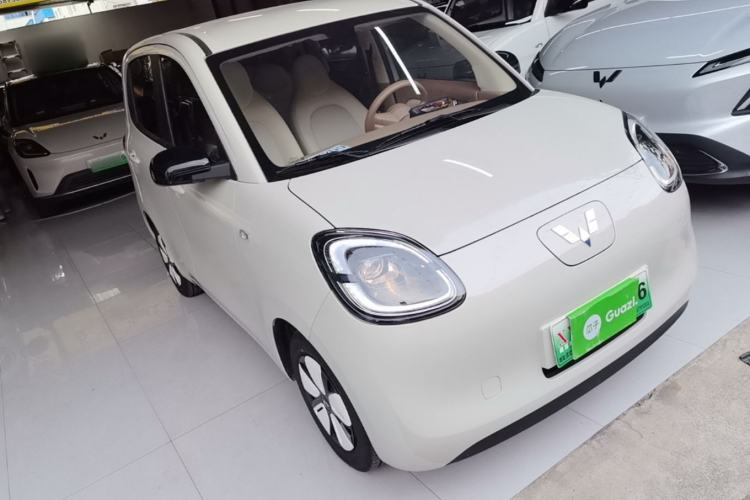 Used Wuling Hongguang MINIEV 2025 Four-Door Version Advanced Edition Front Right 45 Deg