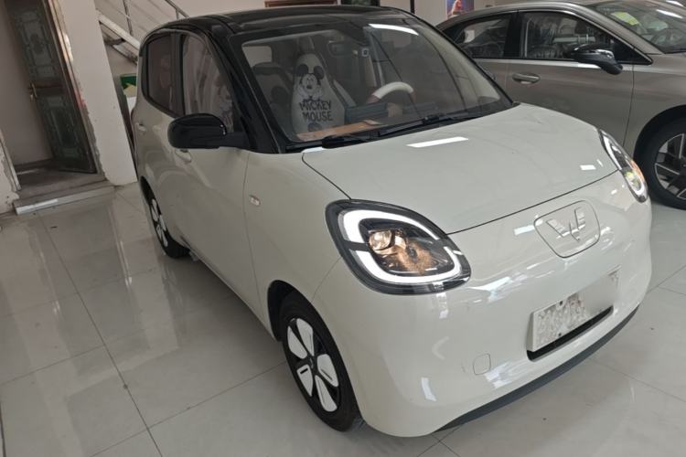 Used Wuling Hongguang MINIEV 2025 Four-Door Version Advanced Edition Front Right 45 Deg