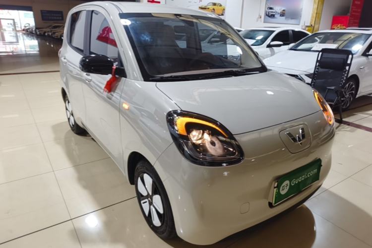Used Wuling Hongguang MINIEV 2025 Four-Door Version Advanced Edition Front Right 45 Deg