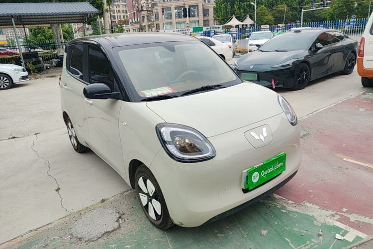 Used Wuling Hongguang MINIEV 2025 Four-Door Version Advanced Edition Front Right 45 Deg