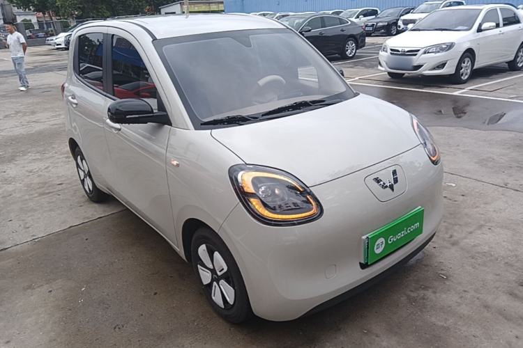 Used Wuling Hongguang MINIEV 2025 Four-Door Version Advanced Edition Front Right 45 Deg
