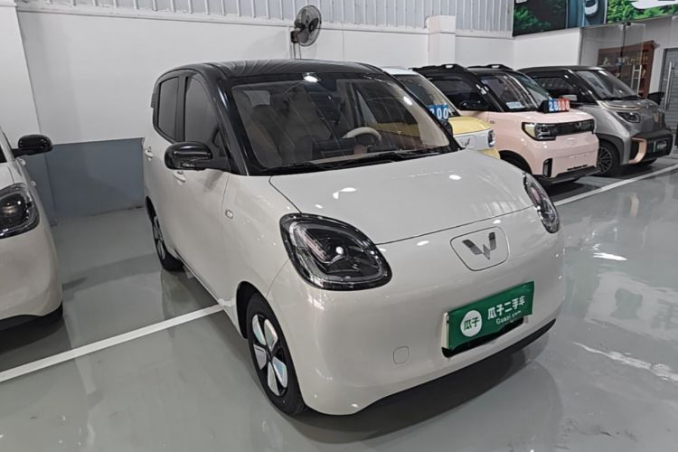 Used Wuling Hongguang MINIEV 2025 Four-Door Version Zhenxiang+ Edition Front Right 45 Deg