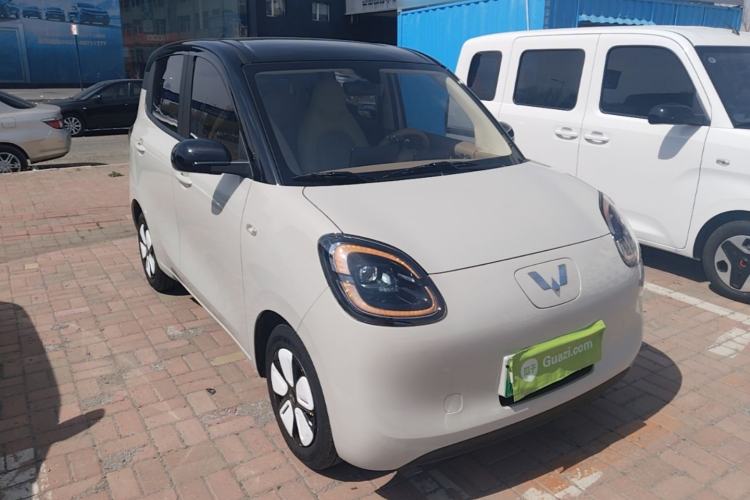 Used Wuling Hongguang MINIEV 2025 Four-Door Version Zhenxiang+ Edition Front Right 45 Deg