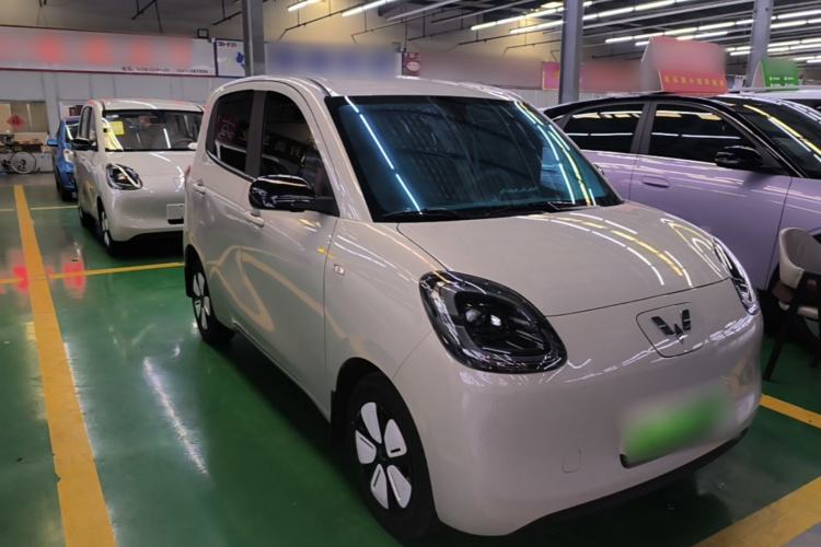 Used Wuling Hongguang MINIEV 2025 Four-Door Version Advanced Edition Front Right 45 Deg
