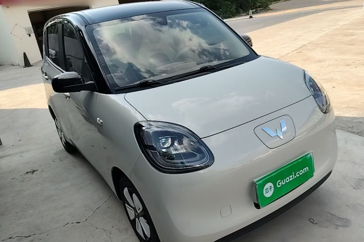 Used Wuling Hongguang MINIEV 2025 Four-Door Version Zhenxiang+ Edition Front Right 45 Deg