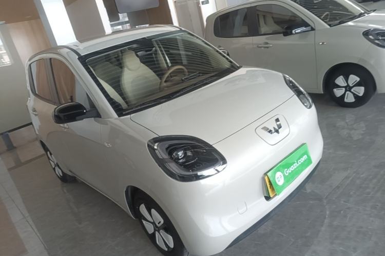 Used Wuling Hongguang MINIEV 2025 Four-Door Version Advanced Edition Front Right 45 Deg