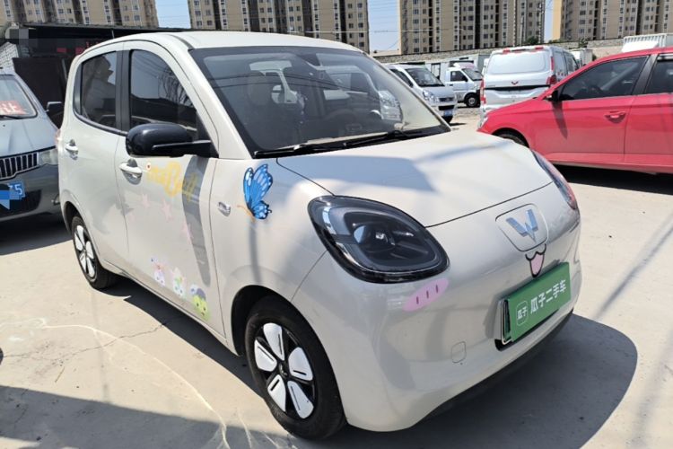 Used Wuling Hongguang MINIEV 2025 Four-Door Version Advanced Edition Front Right 45 Deg