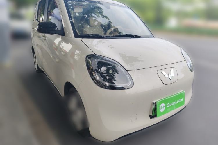 Used Wuling Hongguang MINIEV 2025 Four-Door Version Advanced Edition Front Right 45 Deg