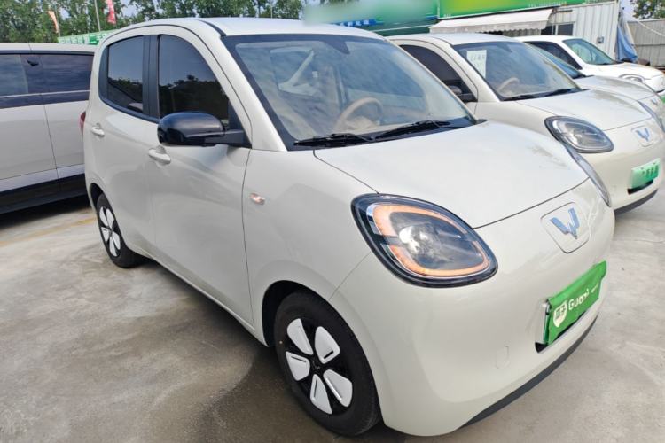 Used Wuling Hongguang MINIEV 2025 Four-Door Version Advanced Edition Front Right 45 Deg