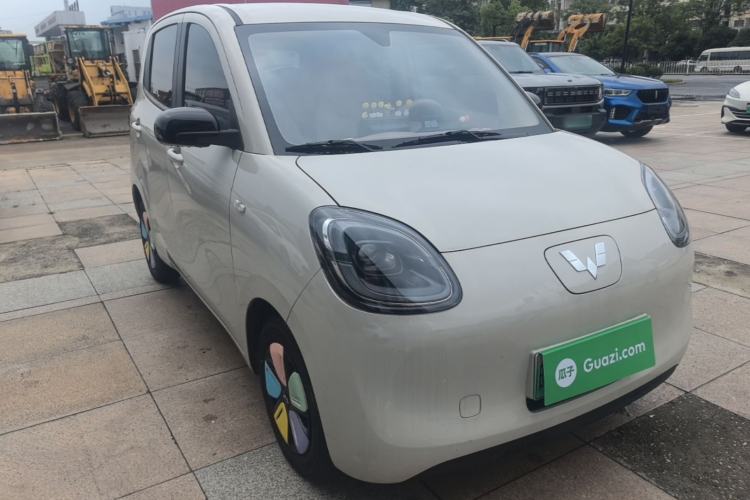 Used Wuling Hongguang MINIEV 2025 Four-Door Version Advanced Edition Front Right 45 Deg