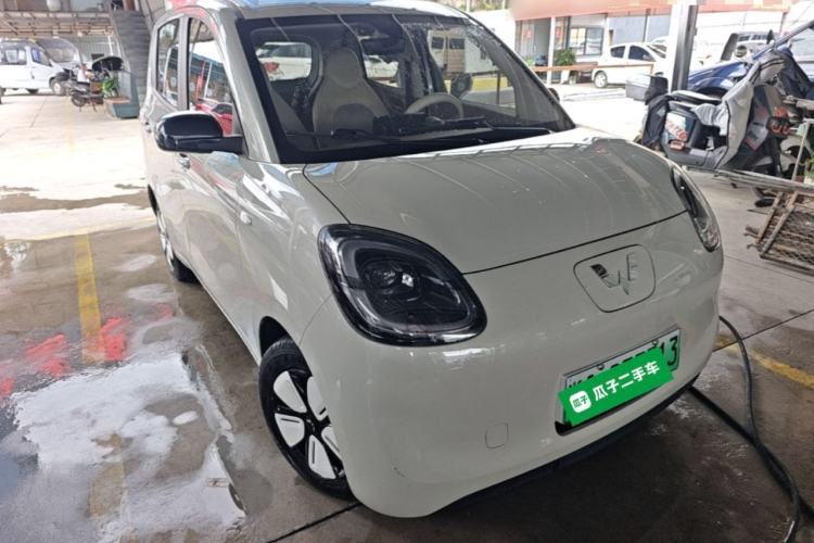 Used Wuling Hongguang MINIEV 2025 Four-Door Version Advanced Edition Front Right 45 Deg