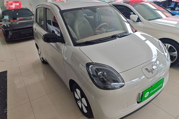 Used Wuling Hongguang MINIEV 2025 Four-Door Version Advanced Edition Front Right 45 Deg
