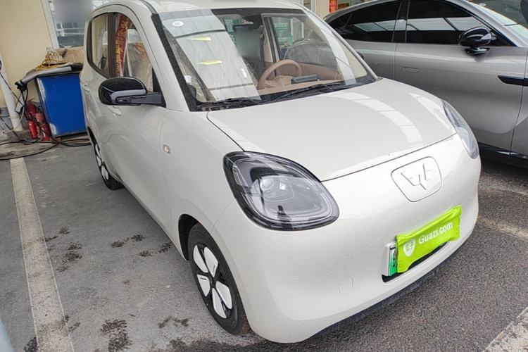 Used Wuling Hongguang MINIEV 2025 Four-Door Version Advanced Edition Front Right 45 Deg
