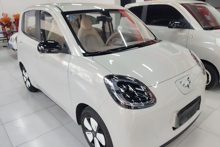 Used Wuling Hongguang MINIEV 2025 Four-Door Version Advanced Edition Front Right 45 Deg