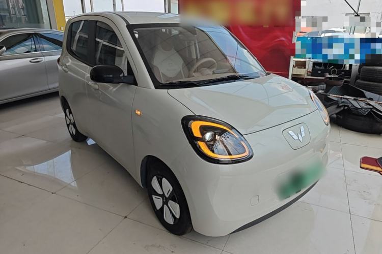 Used Wuling Hongguang MINIEV 2025 Four-Door Version Advanced Edition Front Right 45 Deg
