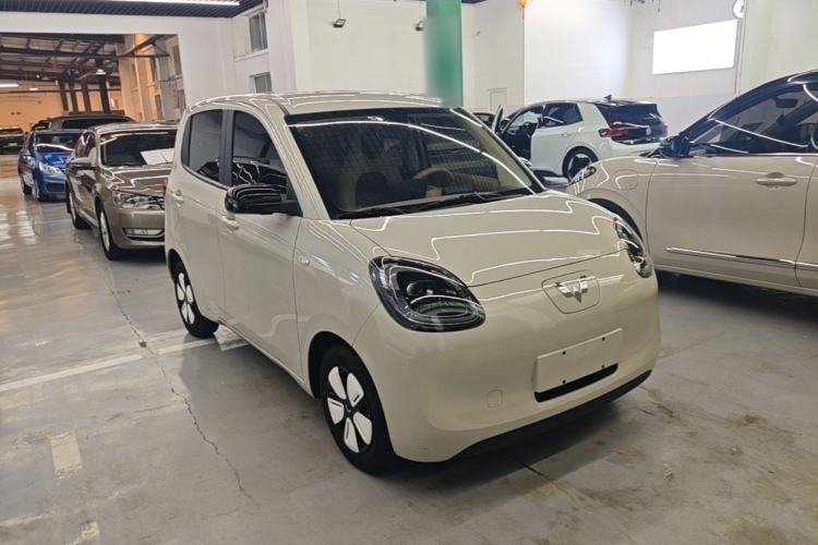 Used Wuling Hongguang MINIEV 2025 Four-Door Version Advanced Edition Front Right 45 Deg