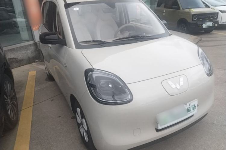 Used Wuling Hongguang MINIEV 2025 Four-Door Version Advanced Edition Front Right 45 Deg